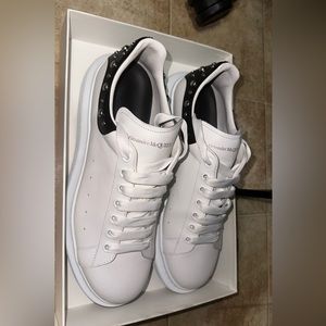 Alexander McQueen Oversized White Studd(Size 13)